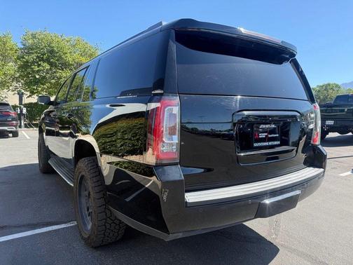 Onyx Black 2016 GMC Yukon XL SLT