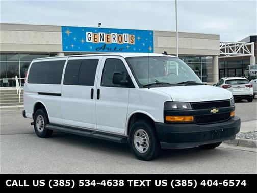 2022 Chevrolet Express 3500 LS