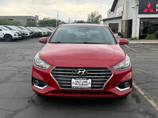 Pomegranate Red Metallic 2022 Hyundai Accent SEL