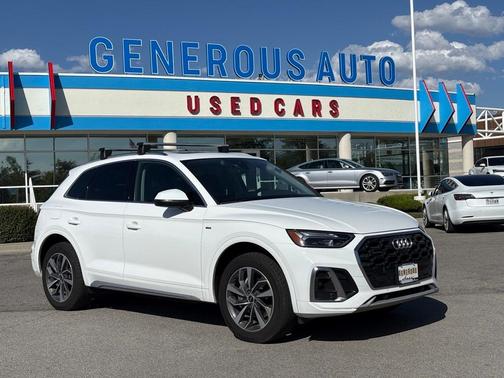 2023 Audi Q5 45 S line quattro Premium