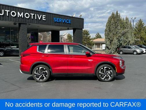 2025 Mitsubishi Outlander PHEV SE