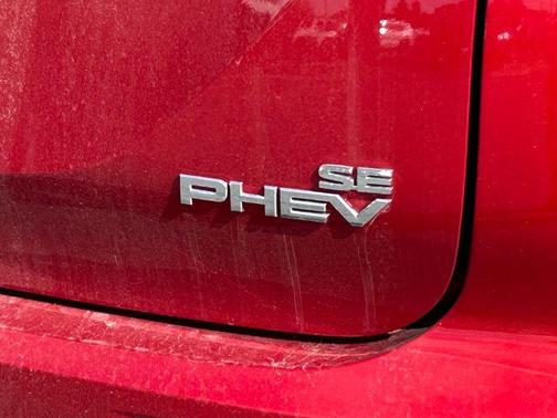 2025 Mitsubishi Outlander PHEV SE