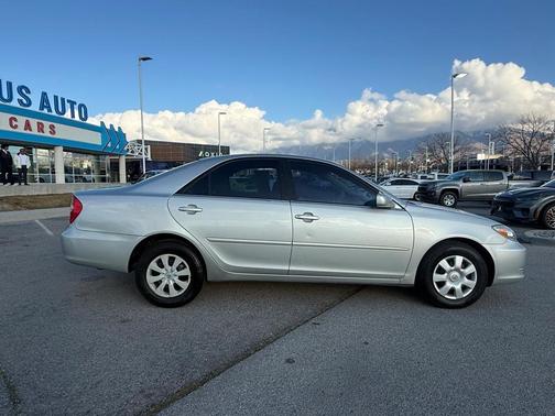 2003 Toyota Camry LE