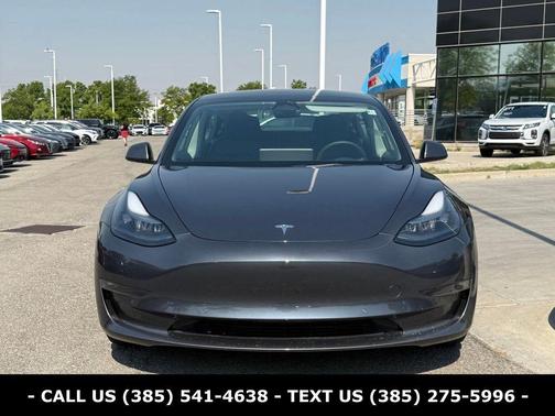 Midnight Silver Metallic 2022 Tesla Model 3 Long Range