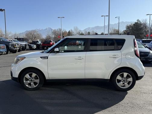 2018 Kia Soul Base