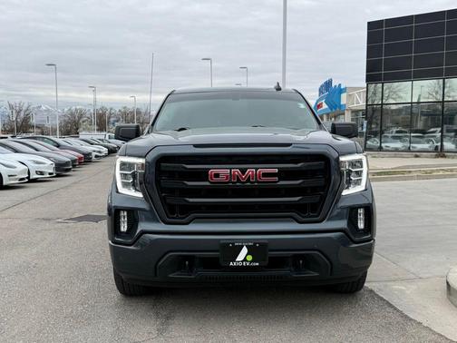 2022 GMC Sierra 1500 Limited Elevation