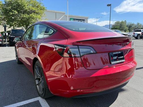 Red Multi 2019 Tesla Model 3