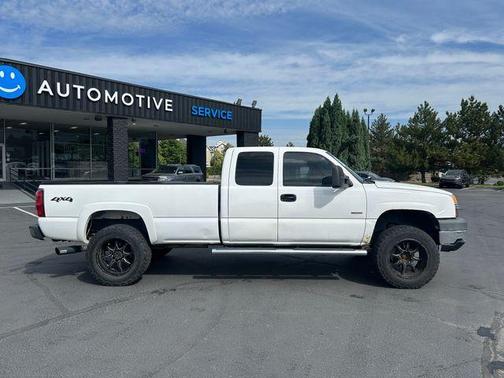 2003 Chevrolet Silverado 2500 LS H/D Extended Cab