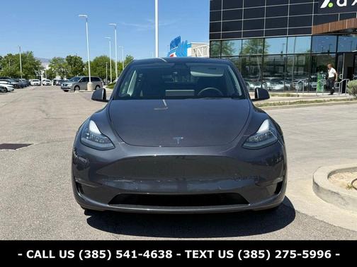 Midnight Silver Metallic 2021 Tesla Model Y Long Range