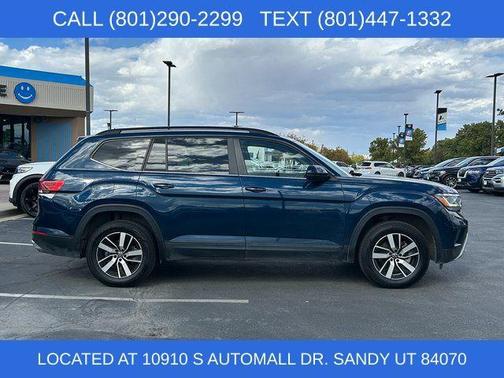 Tourmaline Blue Metallic 2022 Volkswagen Atlas 2.0T SE
