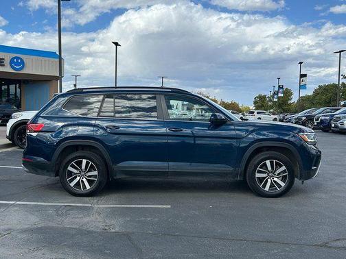 2022 Volkswagen Atlas 2.0T SE