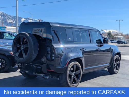 2022 Land Rover Defender 110 V8