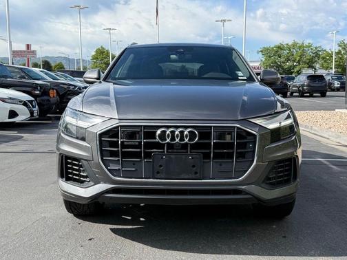 Samurai Gray Metallic 2019 Audi Q8 3.0T Premium Plus