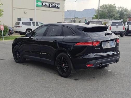 2017 Jaguar F-PACE 35t Prestige