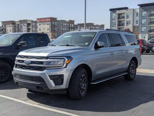 2023 Ford Expedition Max XLT