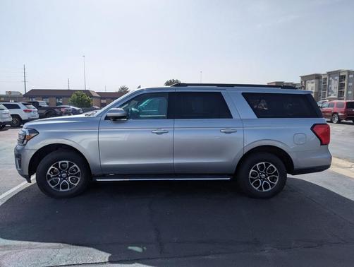2023 Ford Expedition Max XLT