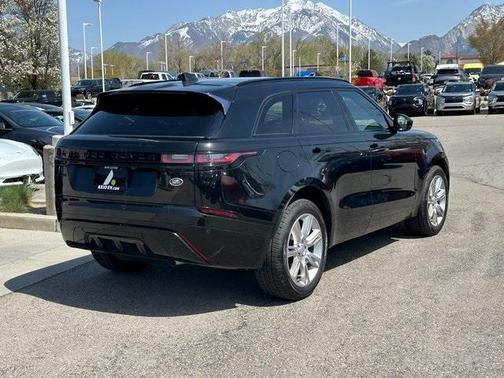 2022 Land Rover Range Rover Velar R-Dynamic S