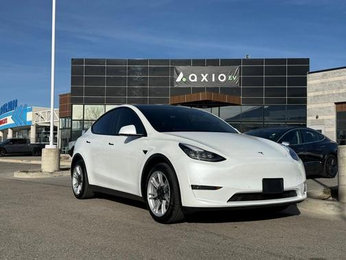 2020 Tesla Model Y Long Range