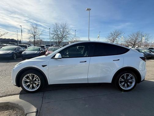 2020 Tesla Model Y Long Range