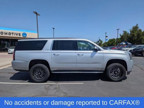 2017 GMC Yukon XL SLT
