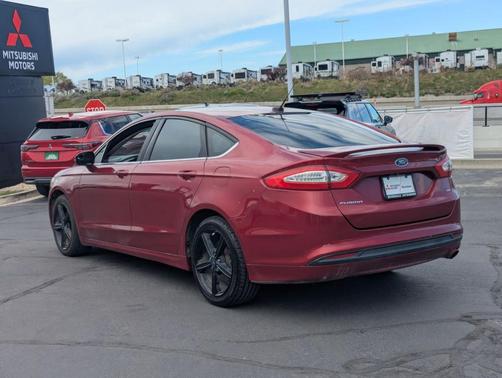 Ruby Red Metallic 2016 Ford Fusion SE