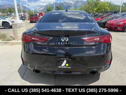 Black Obsidian 2018 INFINITI Q60 3.0t LUXE