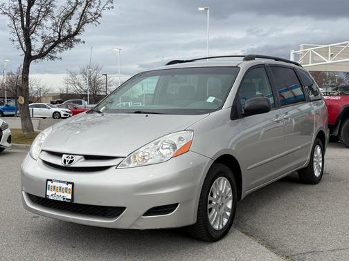 2007 Toyota Sienna LE