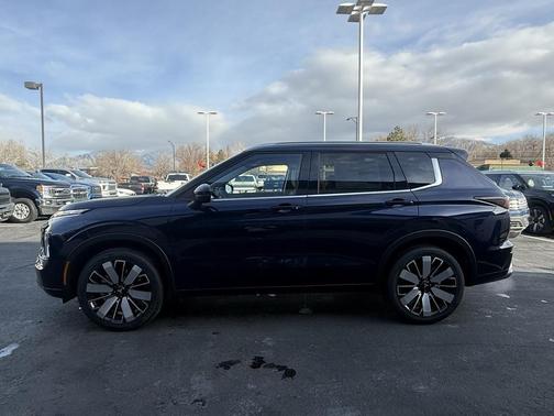 2026 Mitsubishi Outlander SEL