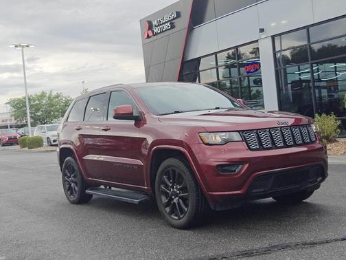 2020 Jeep Grand Cherokee Altitude