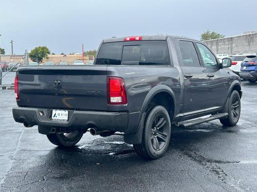Granite Crystal Clearcoat Metallic 2022 RAM 1500 Classic SLT
