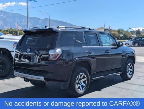 2024 Toyota 4Runner TRD Off Road