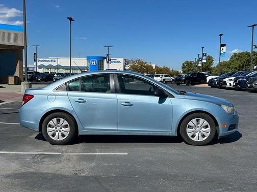 2012 Chevrolet Cruze LS
