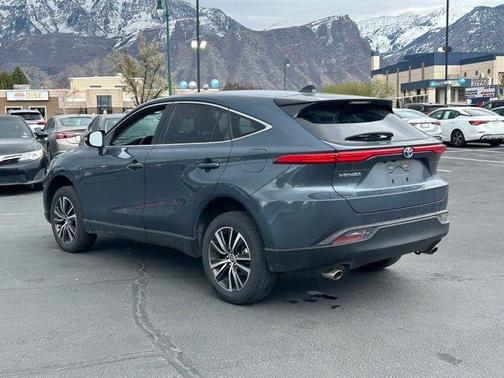 2023 Toyota Venza LE