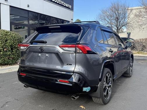 2025 Toyota RAV4 Plug-In Hybrid XSE