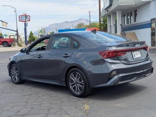 2022 Kia Forte GT-Line