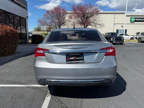 Billet Silver Metallic Clearcoat 2014 Chrysler 200 LX