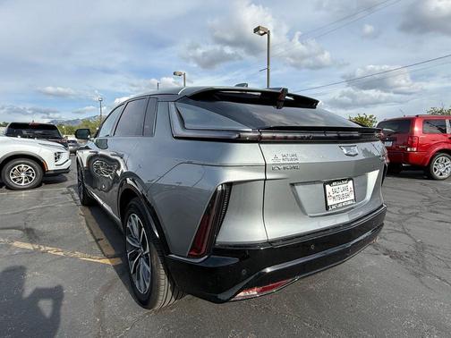Silver Metallic 2024 Cadillac LYRIQ Sport