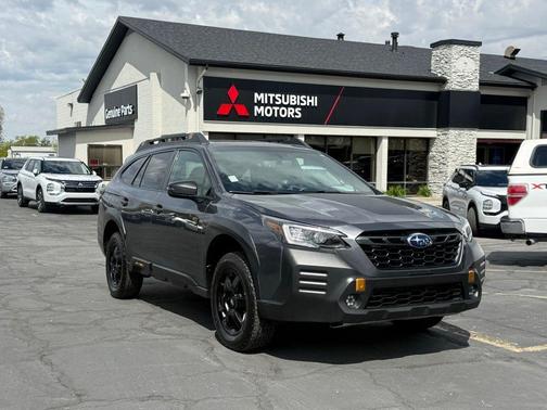 Magnetite Gray Metallic 2022 Subaru Outback Wilderness