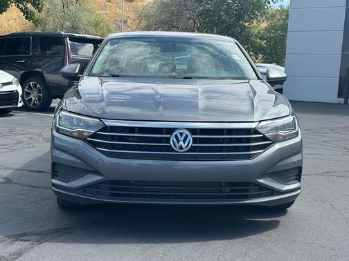 Platinum Gray Metallic 2019 Volkswagen Jetta 1.4T S