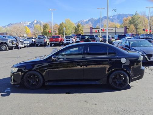 2017 Mitsubishi Lancer ES