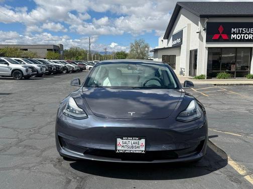 Gray 2020 Tesla Model 3 Long Range