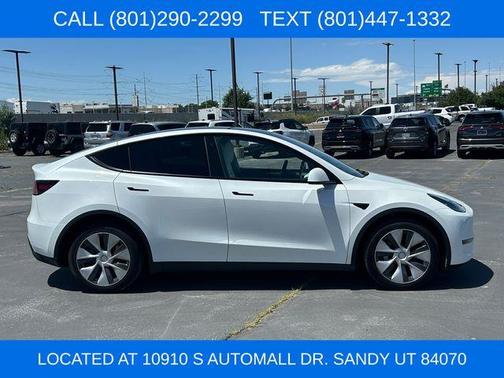 White 2023 Tesla Model Y Long Range