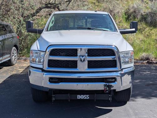 Bright White Clearcoat 2014 RAM 3500 SLT