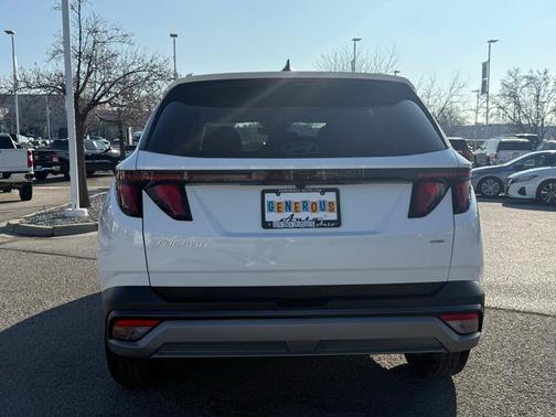 2025 Hyundai TUCSON SEL