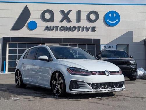 2019 Volkswagen Golf GTI 2.0T SE