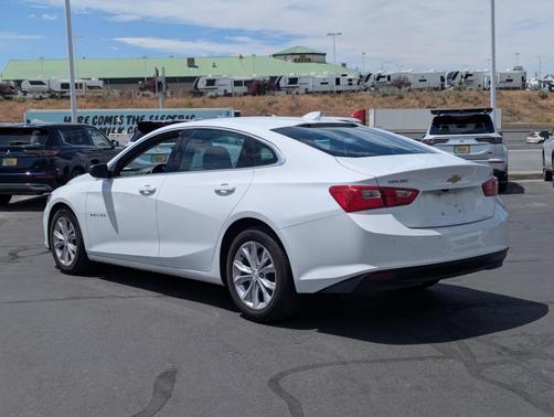 Summit White 2024 Chevrolet Malibu LT