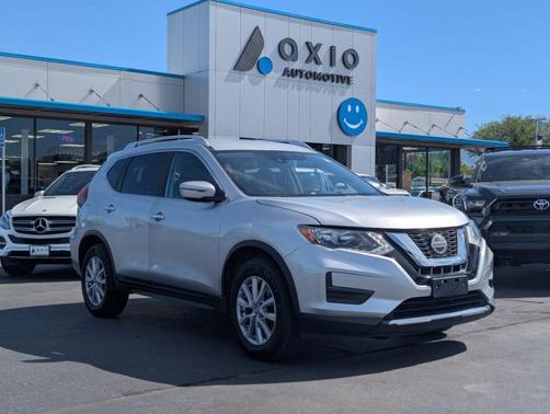 Brilliant Silver Metallic 2020 Nissan Rogue SV