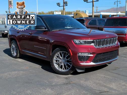 2022 Jeep Grand Cherokee Summit