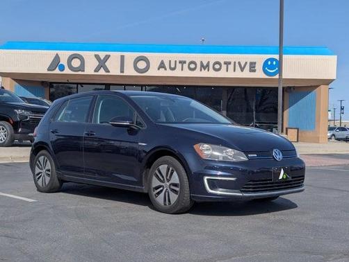2016 Volkswagen e-Golf SE