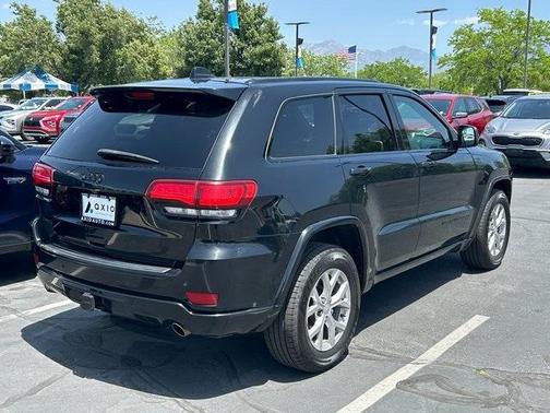 2017 Jeep Grand Cherokee Altitude